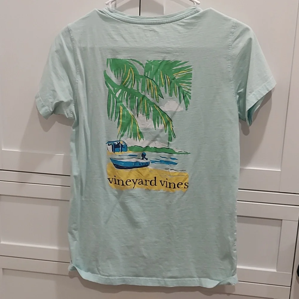 Light teal, Vineyard Vines, size x-small long sleeve - Picture 2 of 3